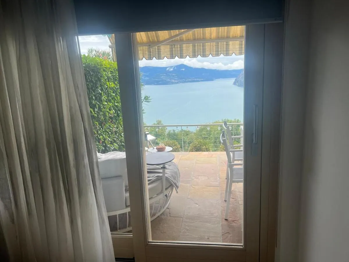 Apartment La Casa Nel Resort Riva di Solto